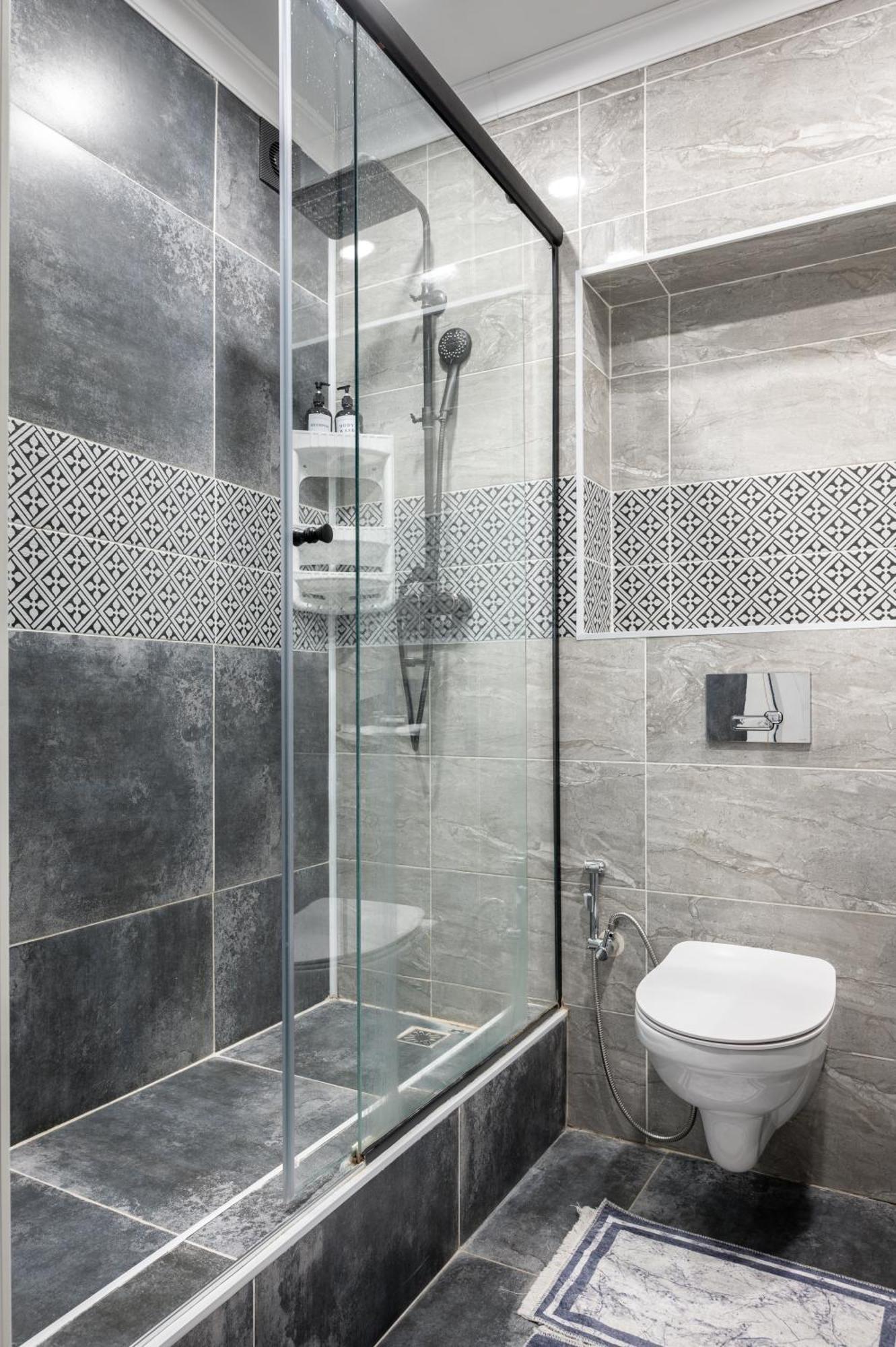 One Bedroom Apartment Next To Arbat In The Heart Of אלמטי מראה חיצוני תמונה